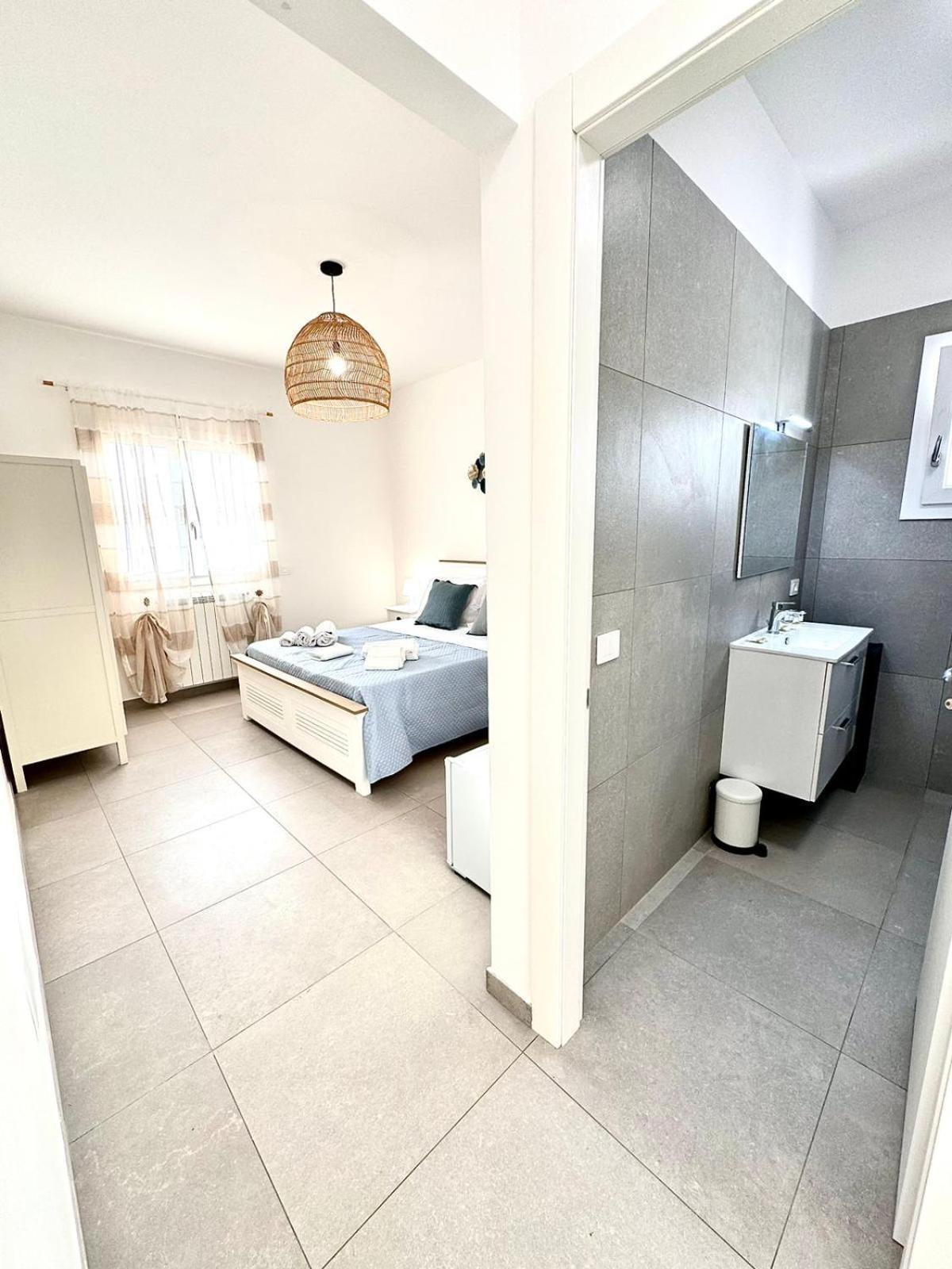 Suites Dreams Fiumicino Mare Exterior foto